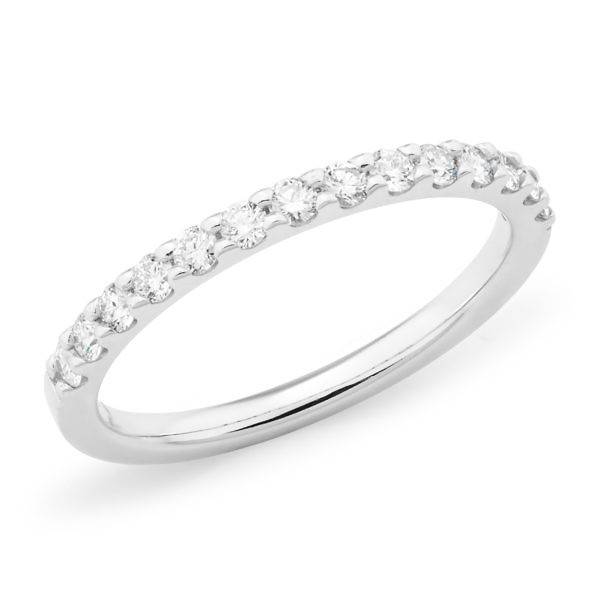 Brilliant cut diamond claw set wedding ring