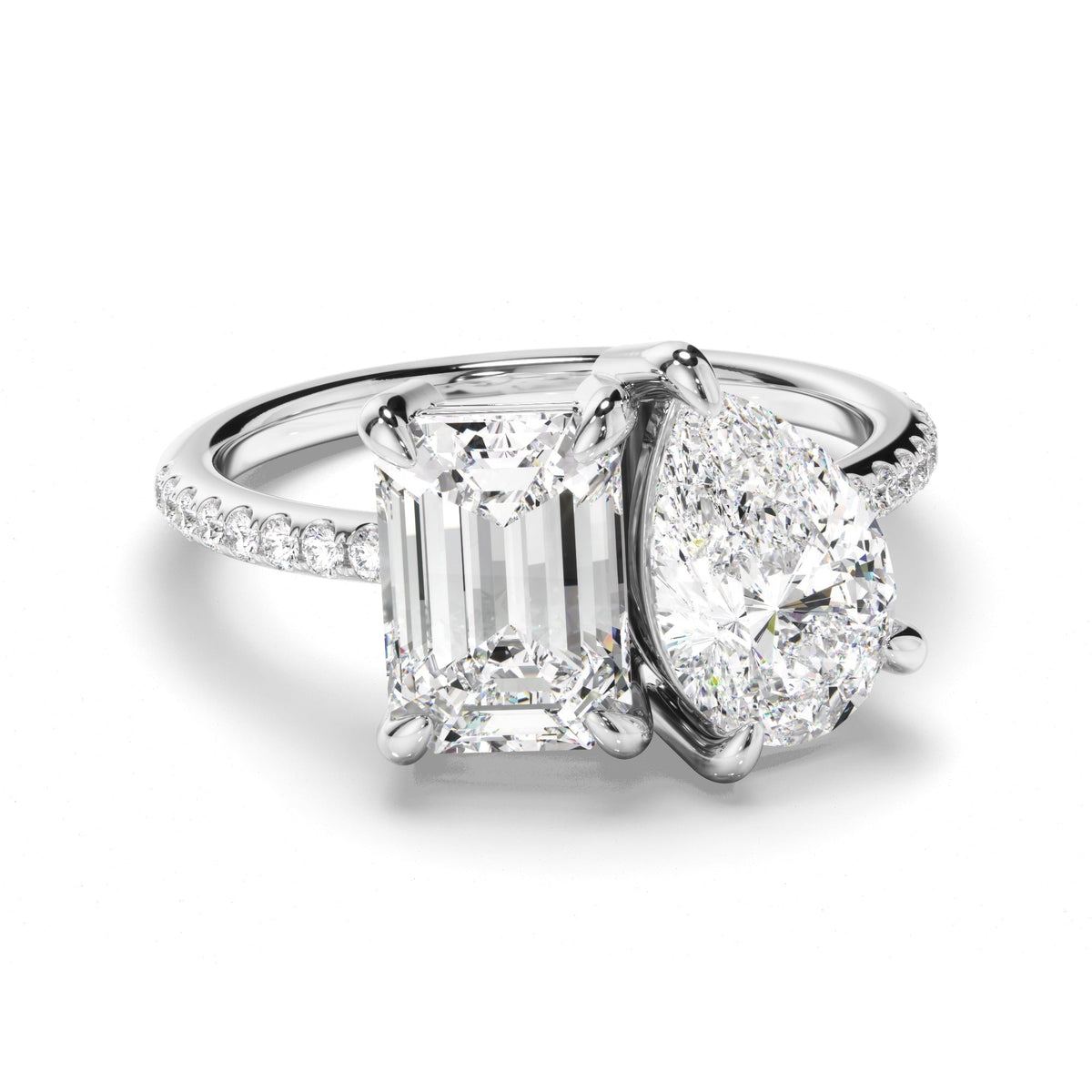 Emerald & Pear Cut Diamond Toi et Moi Engagement Ring