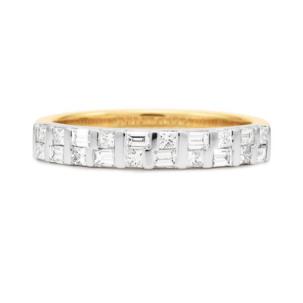 Baguette & princess cut diamond bar set ring