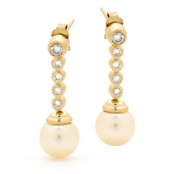 Pearl & diamond earrings