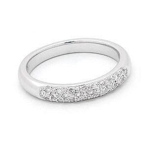 Brilliant cut diamond pave set wedding ring