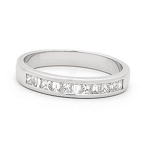 Baguette & princess cut diamond channel set wedding ring