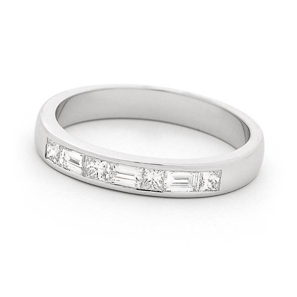 Baguette & princess cut diamond channel set wedding ring