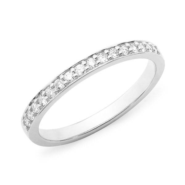 Brilliant cut diamond bead set wedding ring