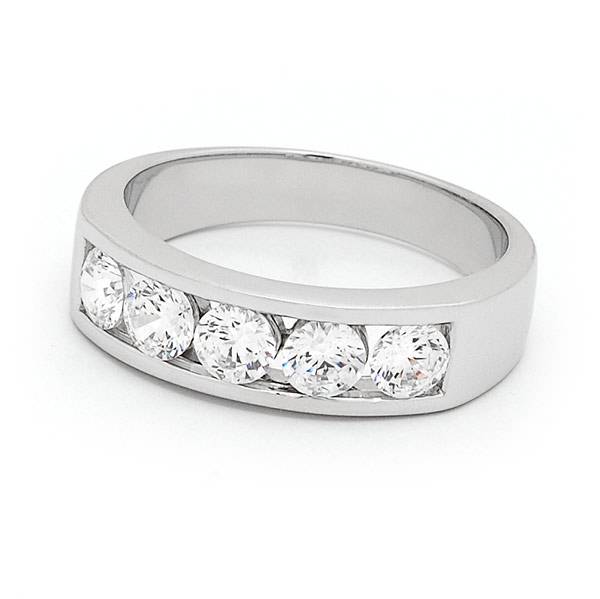 Mazzone brilliant cut diamond ring